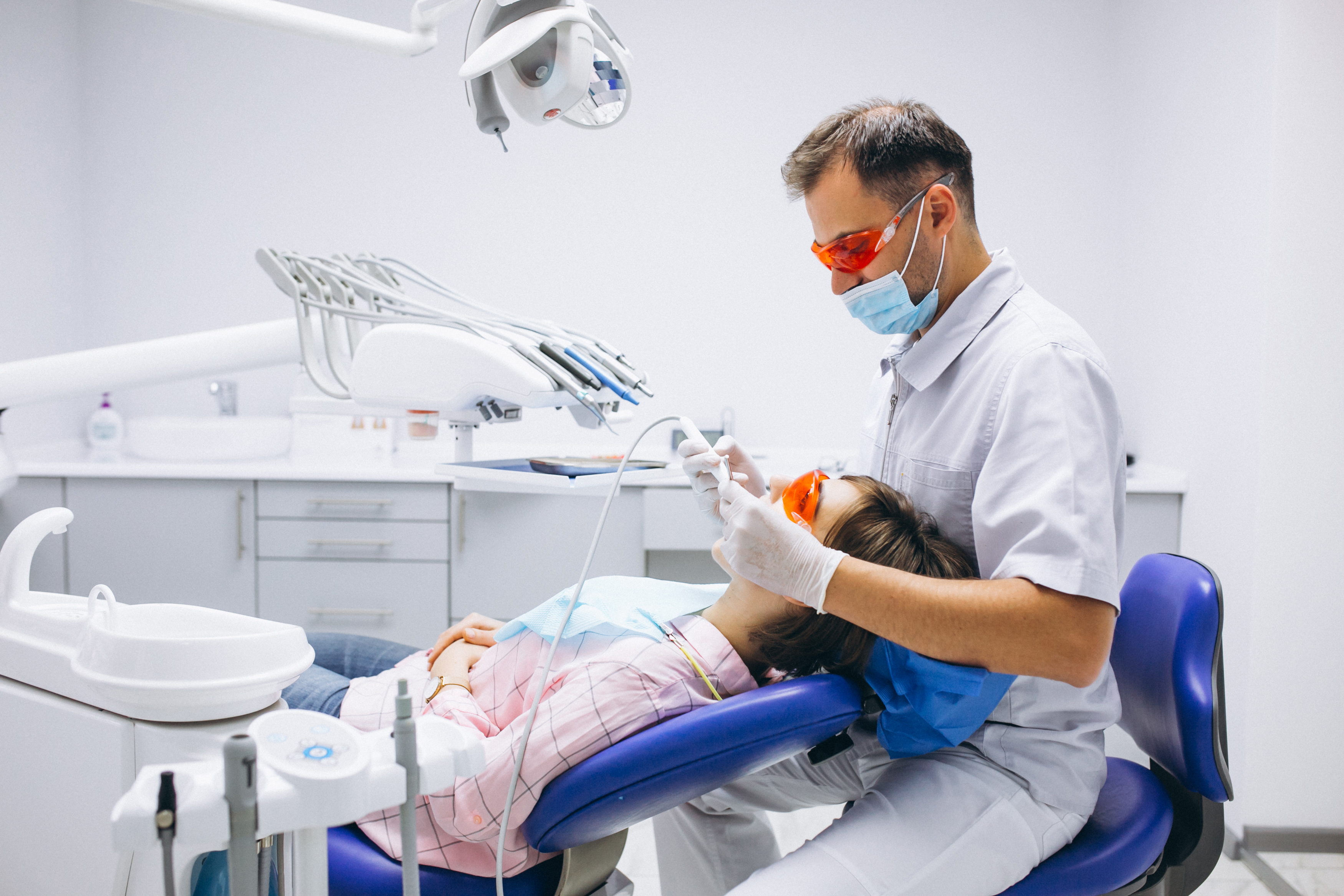 Dental treatment at Dental Specialists DHA Phase 6 Lahore